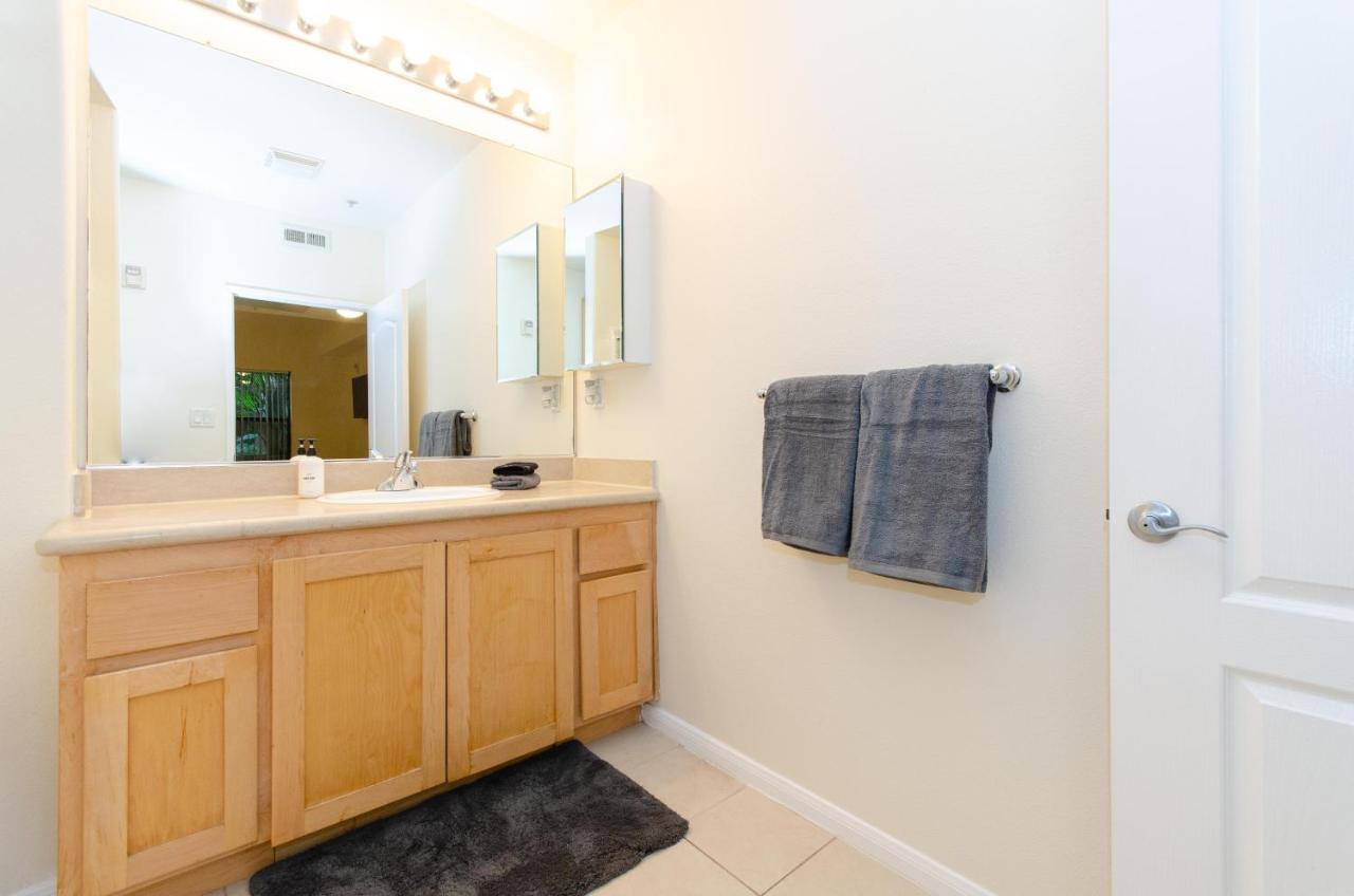 Located Perfectly 2 Bedroom Downtown Los Angeles Bagian luar foto